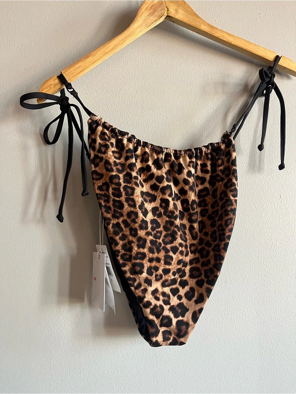 Good American Hi Hi Tanga reversible bikini Bottom in Nylon